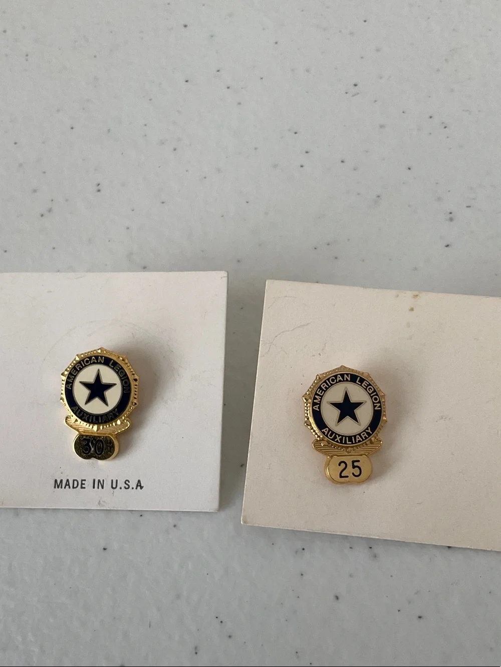 Vintage American Legion Auxiliary pin‼️Price-for 1-Only